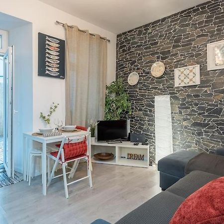 Modern Rustic Apartment In Graca Lisboa Kültér fotó
